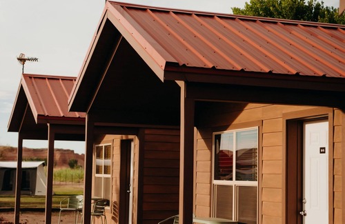 Hanksville RV Rental | Dukes Slickrock Campground & RV Park