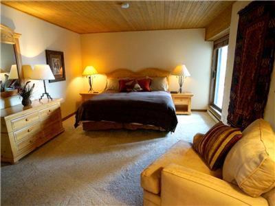 Steamboat Springs Apartment | Dulany 104