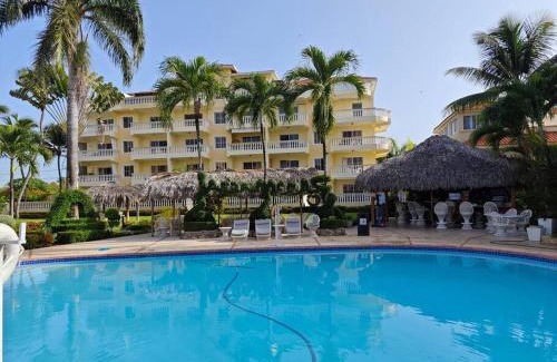 Boca Chica House | DulceVilla en la playa