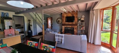 Dullstroom House | DullVino Cottage no 15 at Critchley