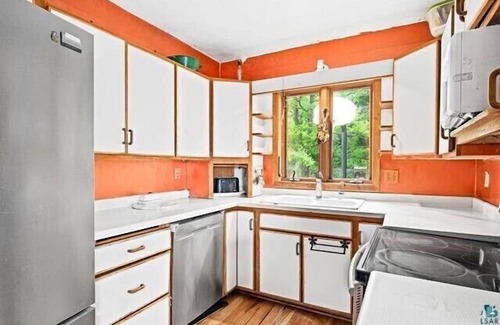 Duluth House | Duluth minnesota 5 Bedrooms 8 beds near UMD and north shore sleeps 6