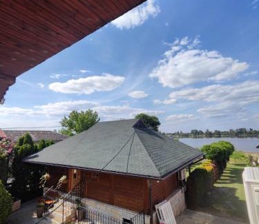 Beocin House | Dunavska Oaza