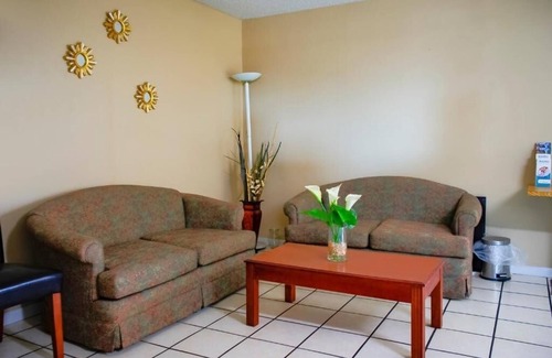 Duncan Hotel | Duncan Room With Parking Near Trails And Easy Dining Access