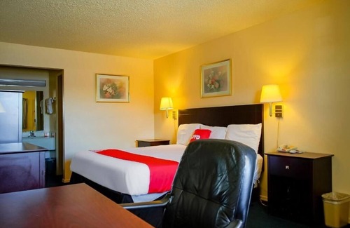 Duncan Hotel | Duncan Room With Parking Near Trails And Easy Dining Access