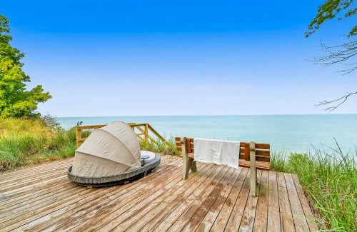 Manistee House | Dune House