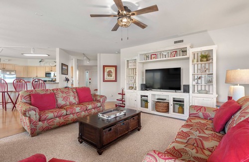 Corolla Condo | Dune Time: Pet-Friendly, Private Spa, Spacious Wrap-Around Patio