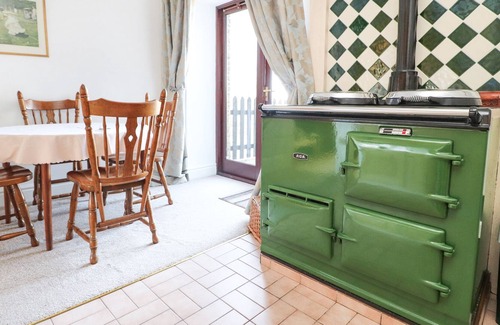 Accrington Cottage | DUNEANE COTTAGE, pet friendly, with open fire in Oswaldtwistle