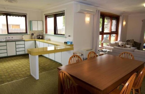 Queenscliff House | Dunes Park Queenscliff