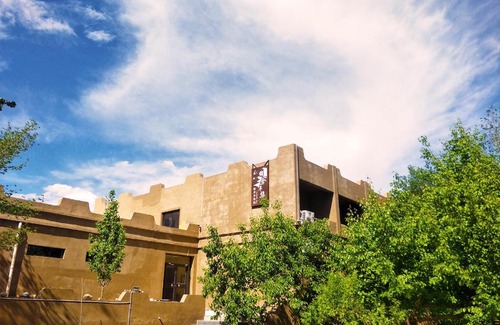 Dunhuang House | Dunhuang Jinshe Times Inn