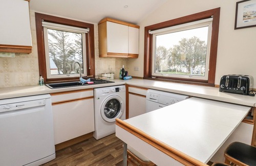 Mallaig House | DUNIRA, pet friendly, character holiday cottage in Mallaig