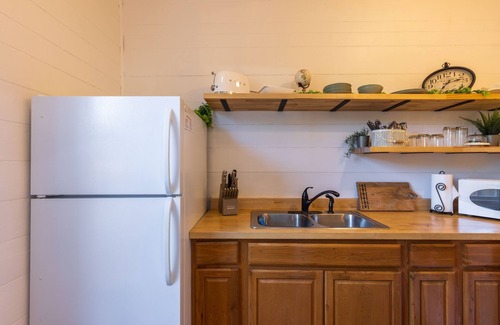 McArthur Apartment | Dunkle Schoolhouse