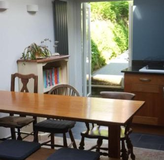 Mabe House | Dunlin Cottage