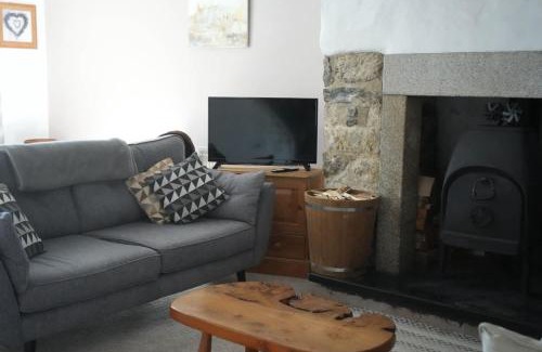 Mabe House | Dunlin Cottage