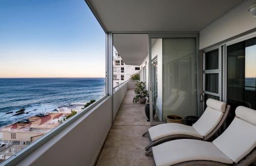 Clifton Villa | Dunmore Skies