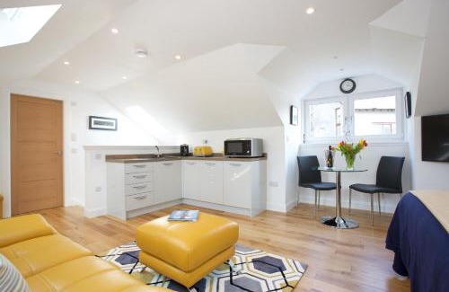 Pitlochry House | Dunmurray Lodge Guesthouse and Loft Apartment