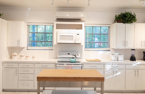 Triana Shores House | Dunn's House - Spacious Family Friendly Home with a Pool steps to the Beach