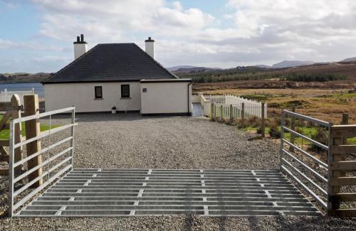 Lewis and Harris House | Dunraven