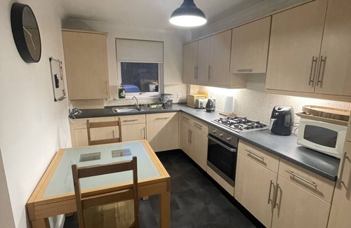 Clydebank Apartment | Duntocher Village Flat