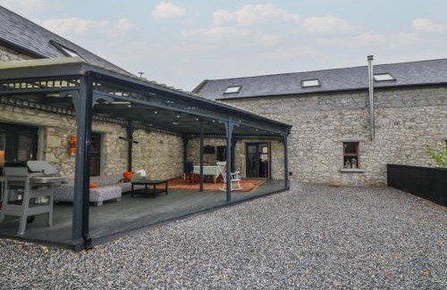 Tudenham House | Dunville Lodge