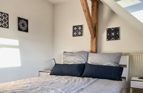 Linkenheim-Hochstetten Apartment | 📌Duo apartment for 9 people - near Karlsruhe & KIT Nord