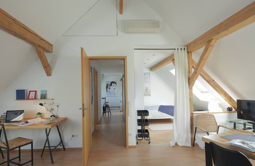 Linkenheim-Hochstetten Apartment | 📌Duo apartment for 9 people - near Karlsruhe & KIT Nord