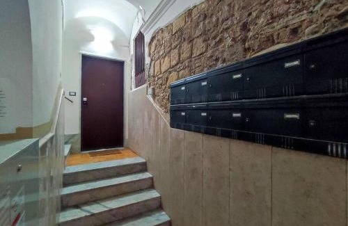 Rione Duomo Apartment | Duomo - Wifi & Netflix Incantevole Appartamento