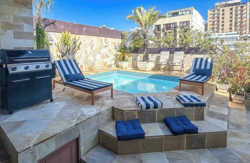 Ipanema Condo | Duplex Penthouse w/pool and house staff in Ipanema