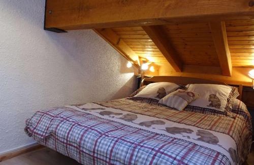Areches Apartment | Duplex 2 Chambres, Piscine, Proche Remontées mécaniques, 6 pers - FR-1-342-194