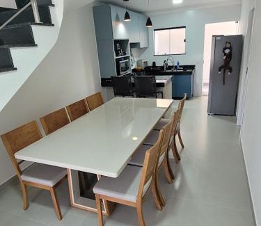 Porto Seguro House | Duplex 3 suítes Ar wifi e vista total da orla