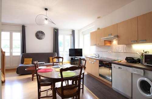 Mont-Dore Apartment | Duplex Apartment 2 Bedrooms Near Center, Sleeps 6, Well Equipped