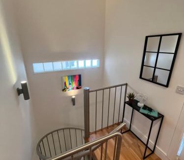 Hope Street Apartment | Duplex Apartment - Arts District