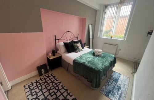 Hope Street Apartment | Duplex Apartment - Arts District