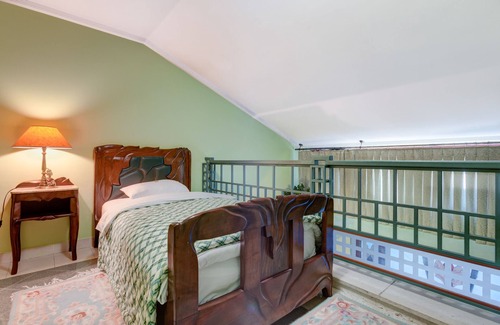 Downtown Hotel | Duplex Apartment for 1 Person in Hotel in Podgorica City Center