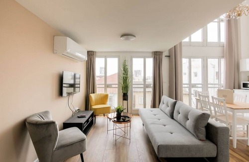 Kerem HaTeimanim Apartment | DUPLEX APARTMENT TEL AVIV