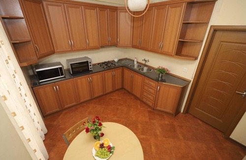 Kentron Apartment | Duplex Apartment With Fireplace