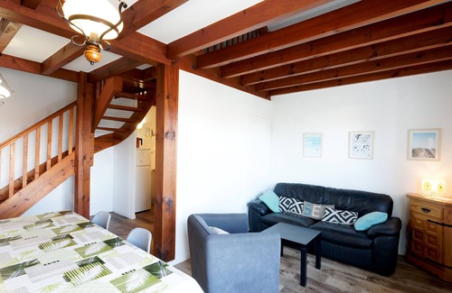 Hendaye Apartment | Duplex Apartment with Shared Pool and Sea View