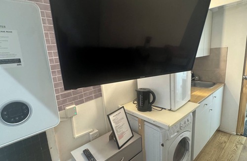 Tea Green House | Duplex apartmentn3 Minute drive to Luton Airport