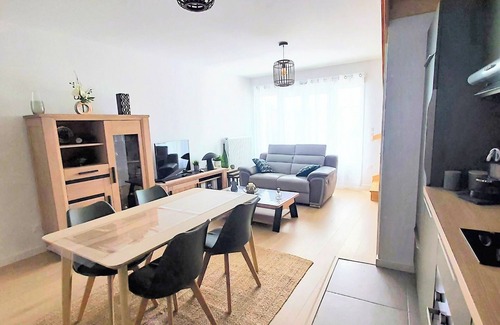 Le Teich Apartment | Duplex Bassin D'arcachon Pour Couple Avec 1 Enfant et un Bébé