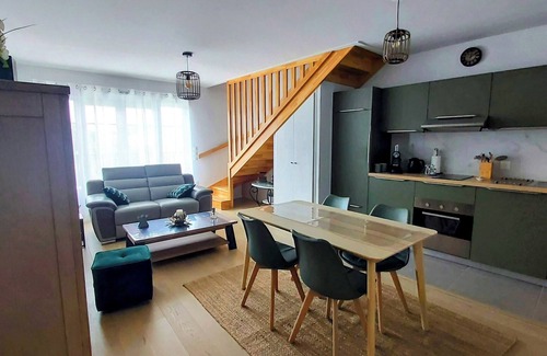 Le Teich Apartment | Duplex Bassin D'arcachon Pour Couple Avec 1 Enfant et un Bébé