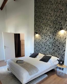 Bourges Apartment | Duplex California