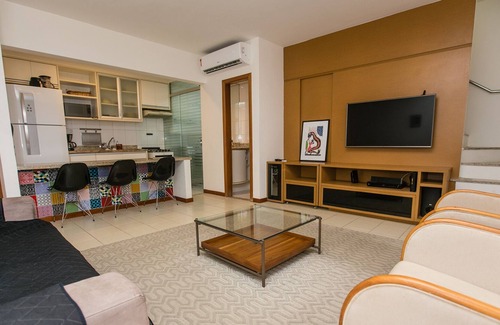 Rio Vermelho Apartment | Duplex com Jacuzzi e vista Mar