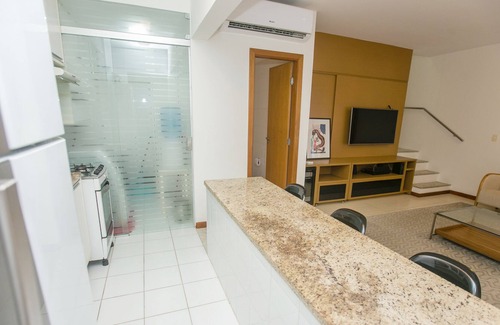 Rio Vermelho Apartment | Duplex com Jacuzzi e vista Mar