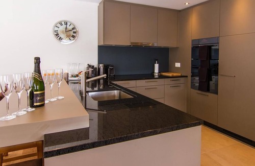 Grimentz Ski Chalet | Duplex de Luxe, 5 chambres Rahas A Grimentz - By Mrs Miggins