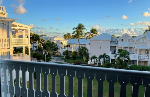 Nettle Bay Apartment | DUPLEX EDEN LOVE