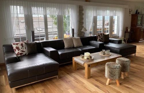 Graechen Apartment | Duplex Ferienwohnung Edelweiss
