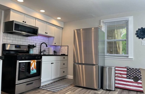 Michigan City House | Duplex | Firepit | Game Room | Hot Tub-all year