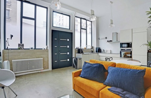 18th Arrondissement Apartment | Duplex Loft Montmartre -18th