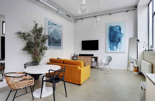 18th Arrondissement Apartment | Duplex Loft Montmartre -18th