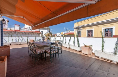 La Florida Apartment | Duplex penthouse with 70 m terrace