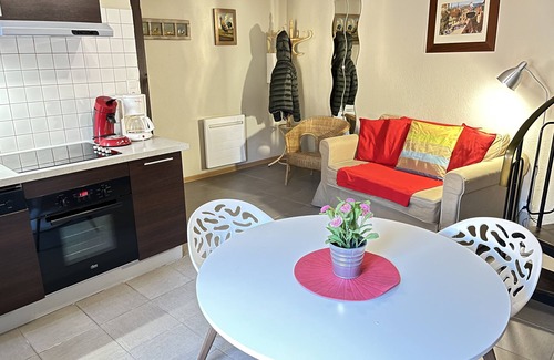 Eguisheim Apartment | Duplex St Léon* located in Eguisheim with private parking and 10km from Colmar